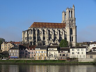 Vue de Mantes-la-Jolie